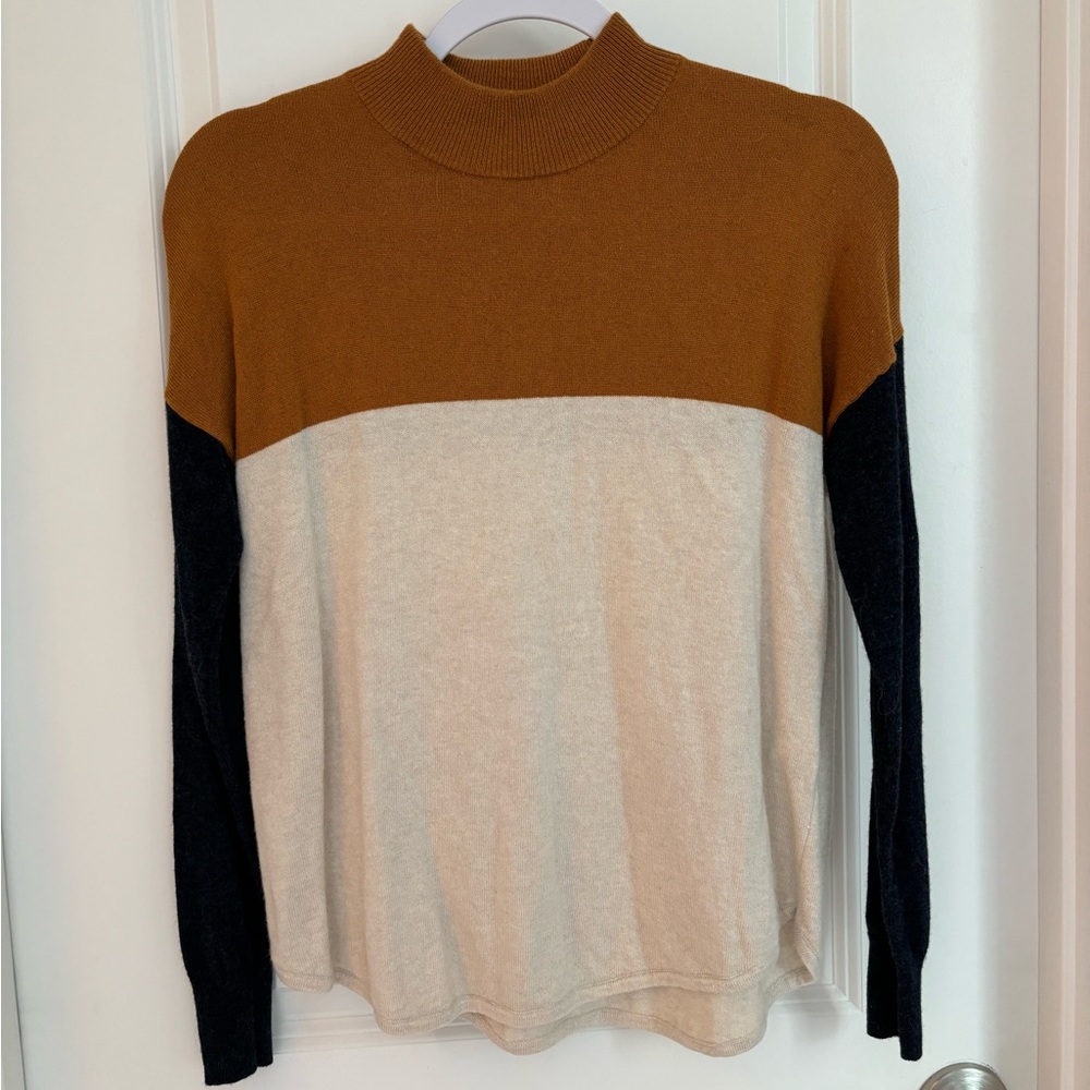 Madewell colorblock sweater. Size XS